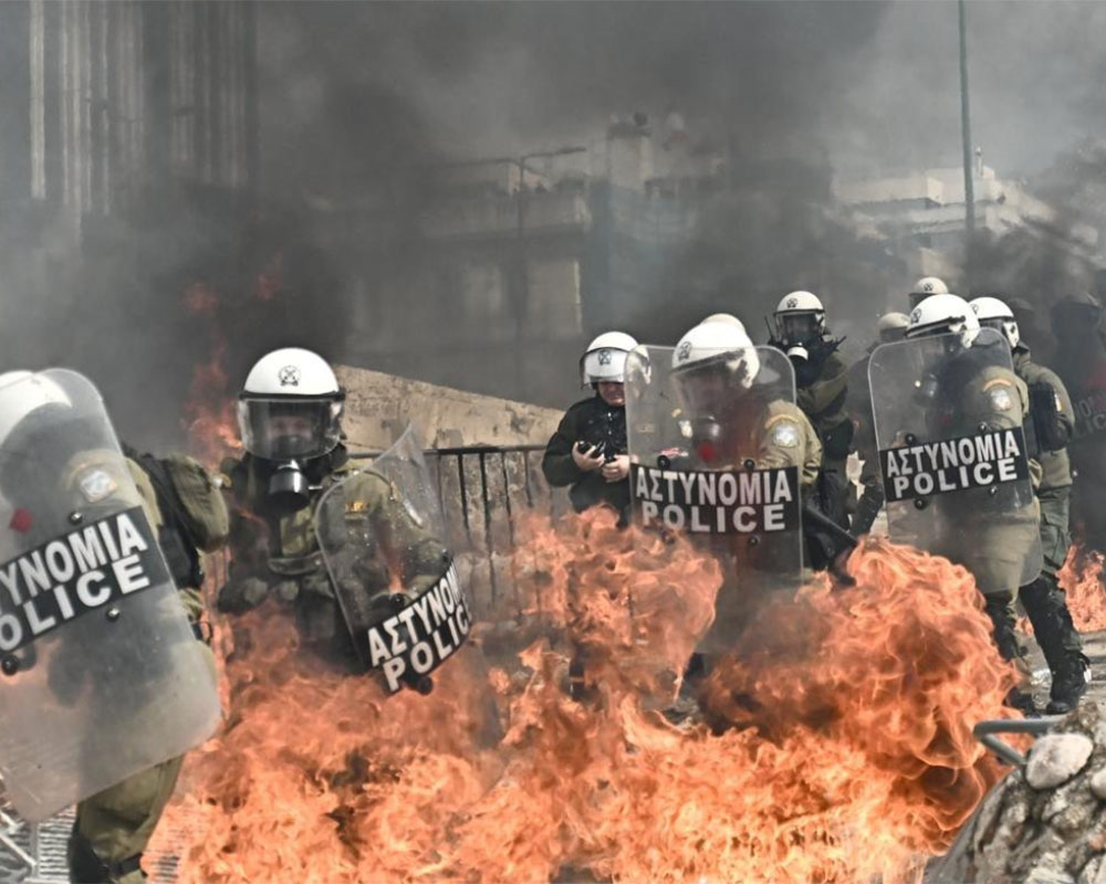 Clashes Erupt in Greece as Thousands Protest Deadly Train Crash on Its Second Anniversary